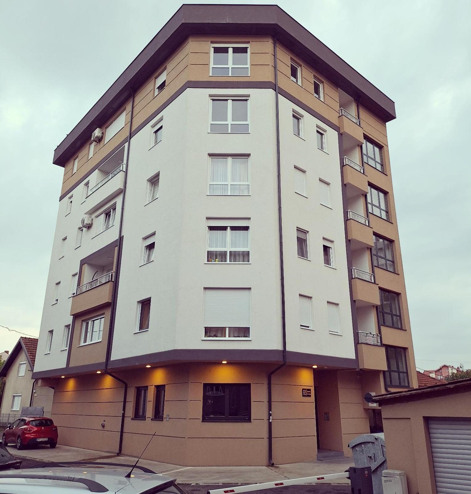 Azimut Apartman Bijeljina Exterior foto